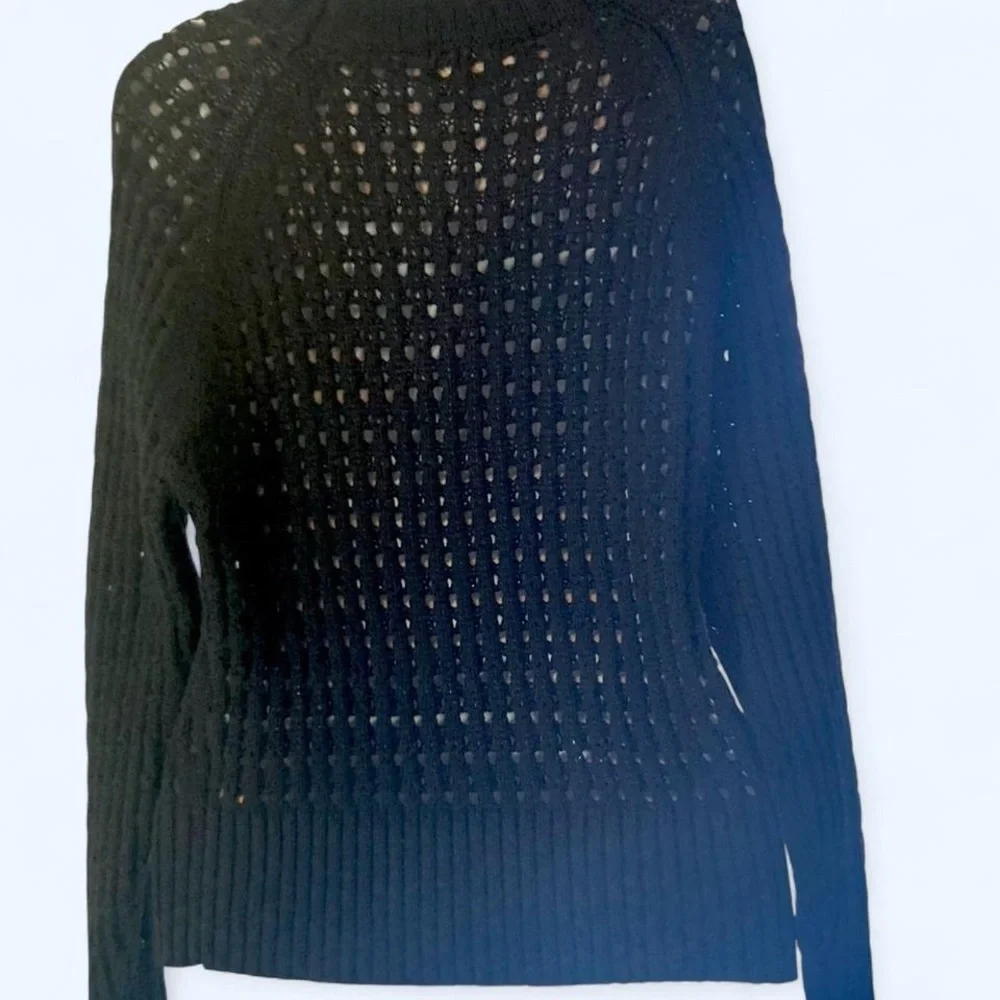 J.Crew black knit sweater Size M #knitwear #